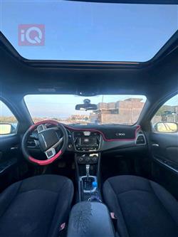 Chrysler 200